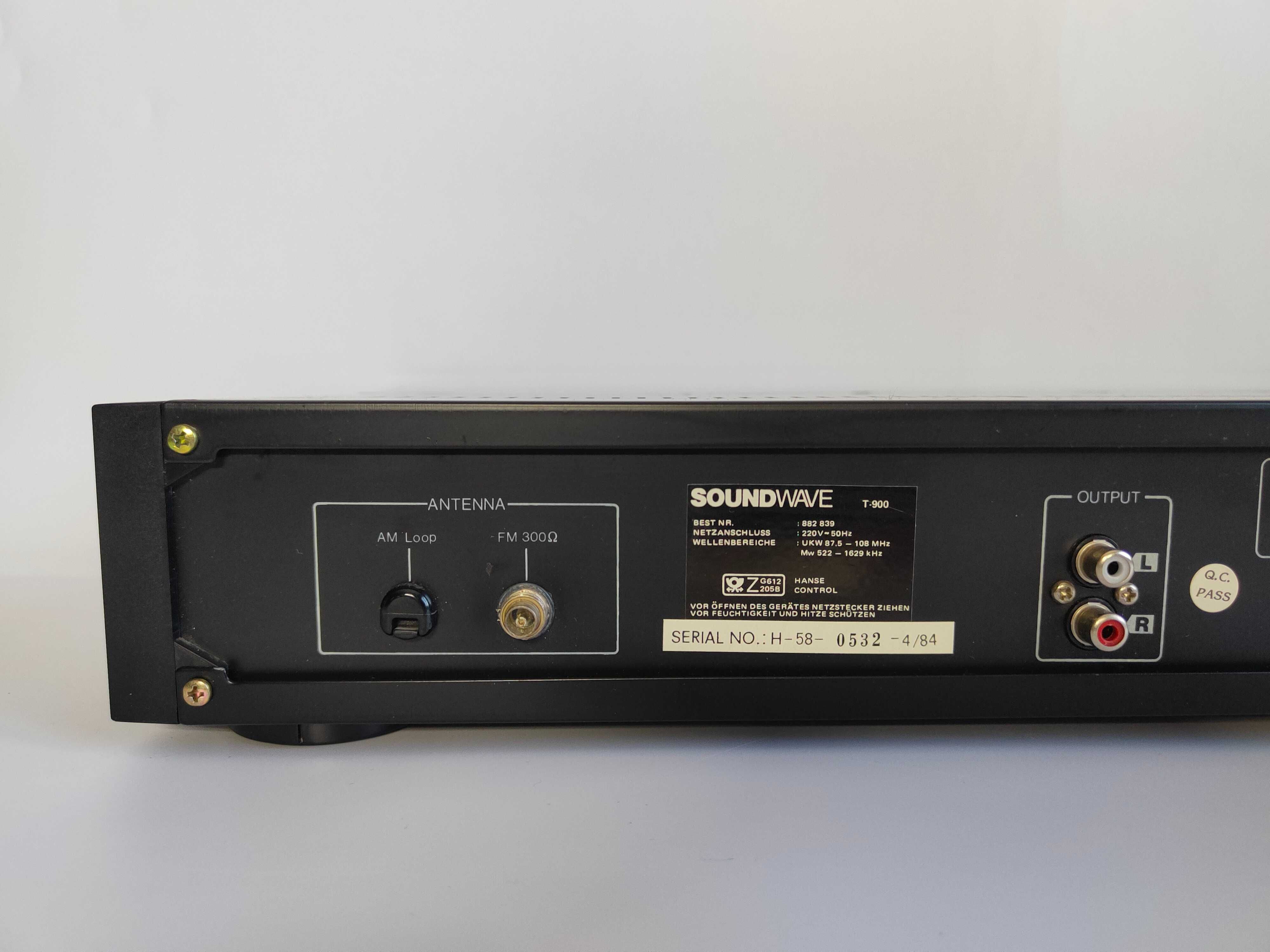 Tuner radiowy SOUNDWAVE T-900