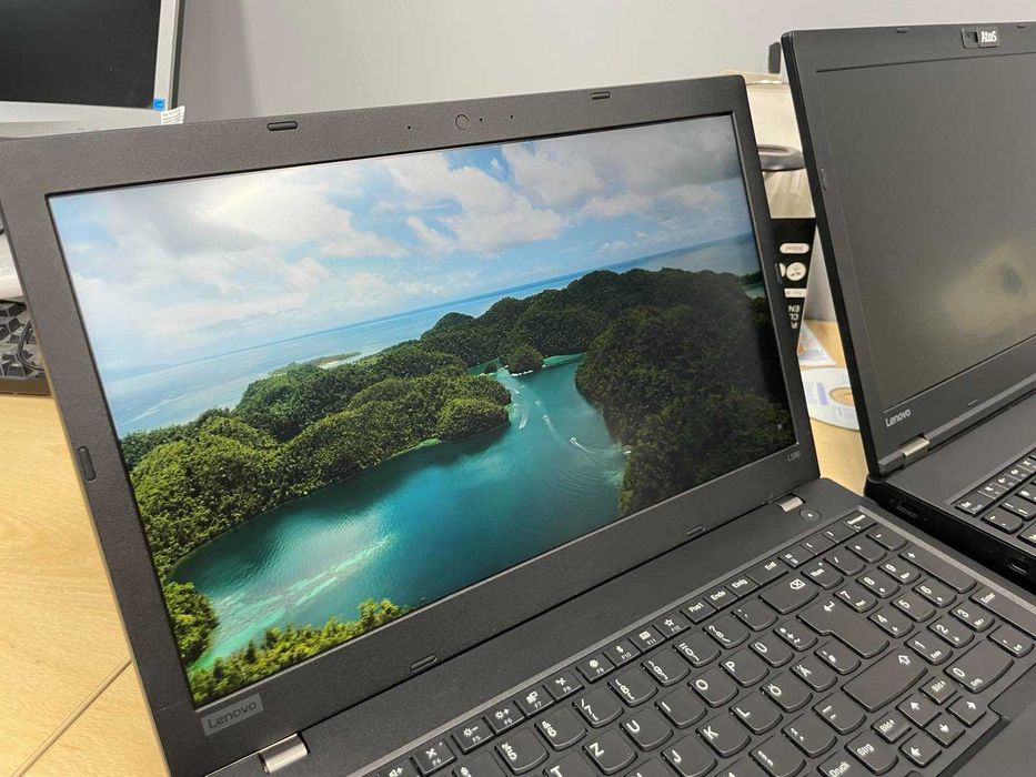 15.6"IPS Ноутбуки Lenovo ThinkPad L560, L570,  L580, L590 є кількість