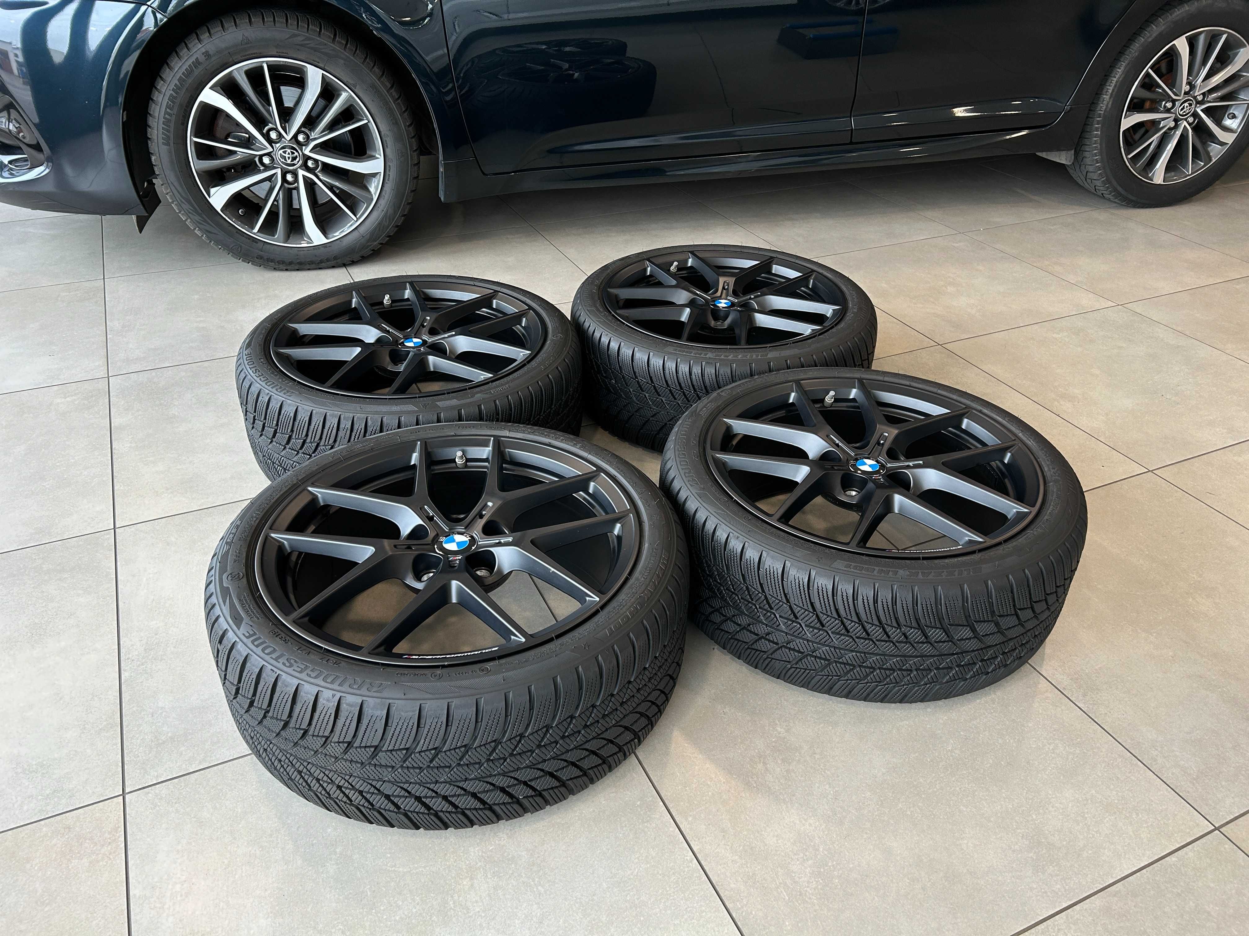 Całe koła Felgi FELGI BMW 1 M1 F40 M-PAKIET  225/40R18 ZIMA