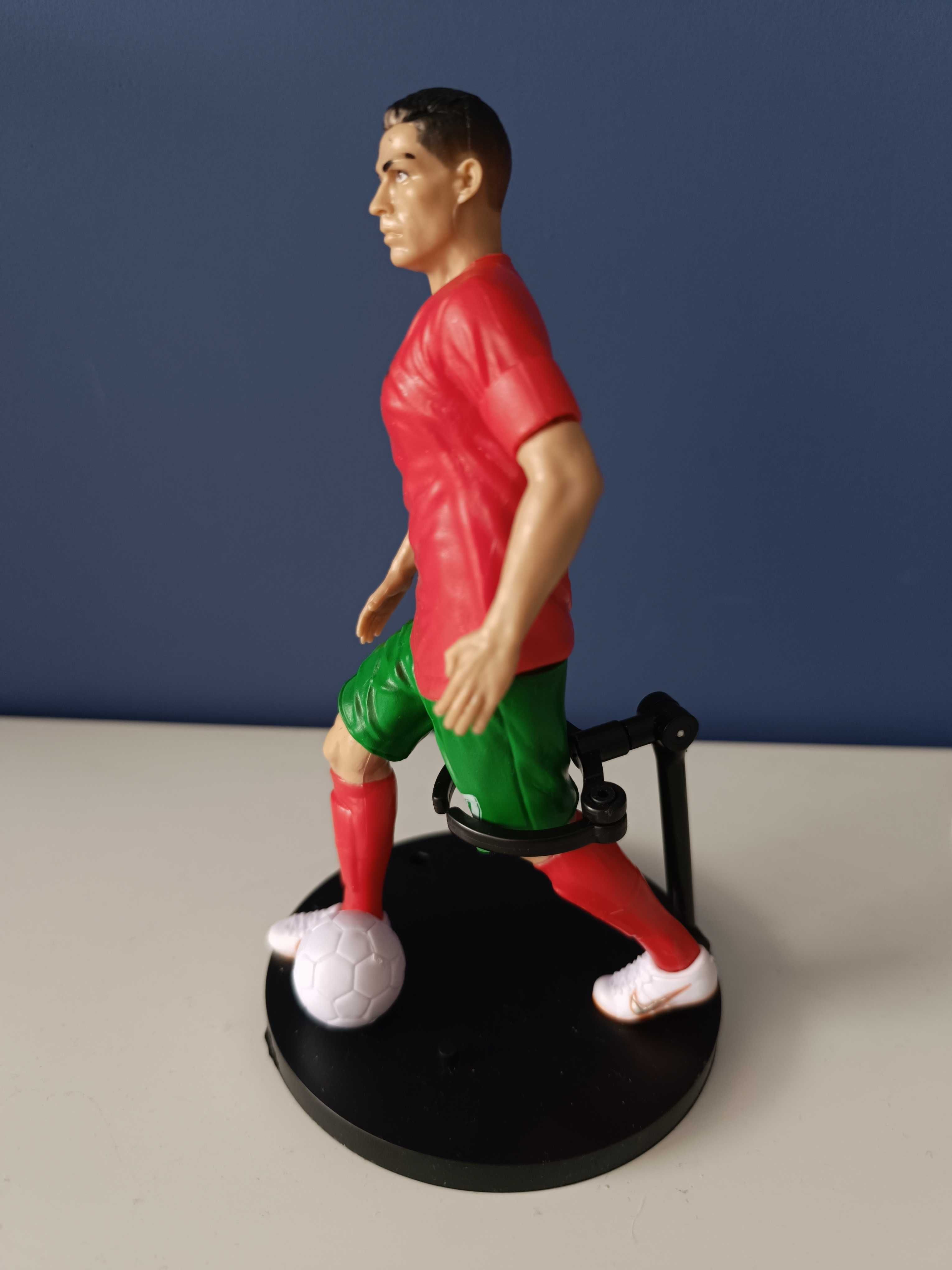 Cristiano Ronaldo CR7 figurka kolekcjonerska Portugalia strój
