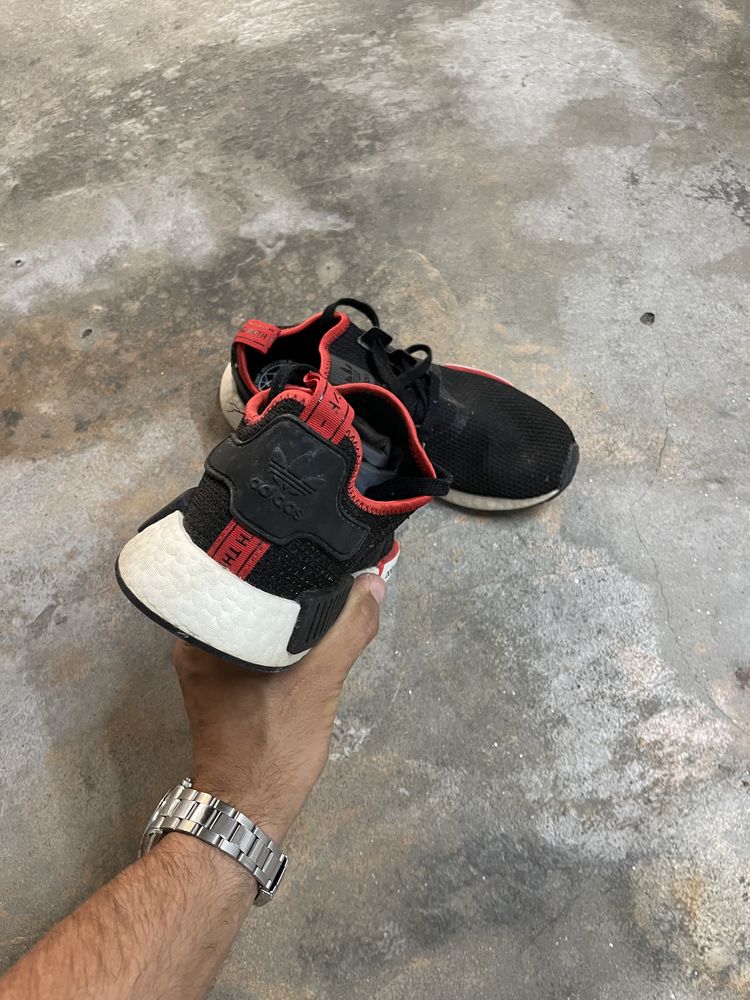 Sapatilhas adidas NMD R1