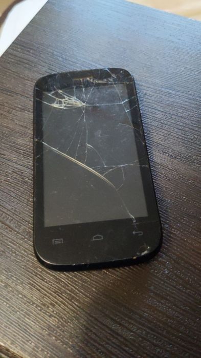 Fly Iq445 з розбитим екраном