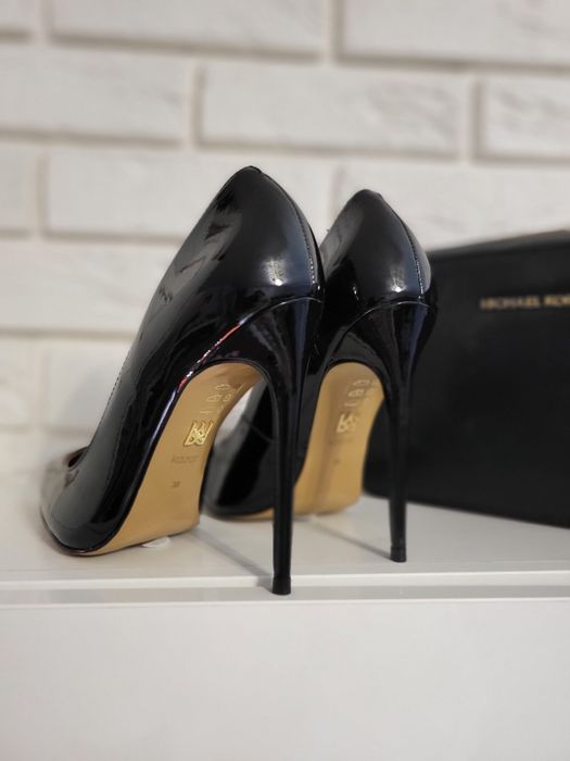 Kazar model New Natalie r38