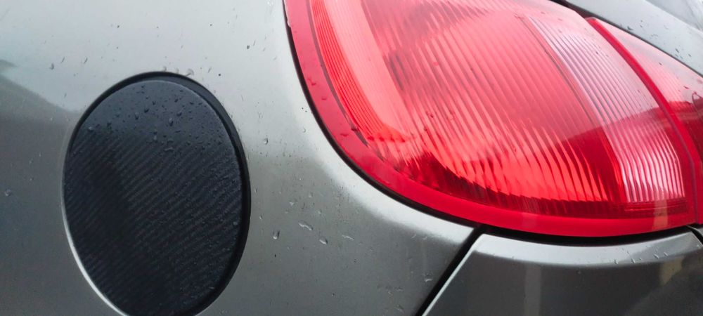 Mitsubishi colt 1.3  benzyna   mały przebieg  130 tyś  - ładny .