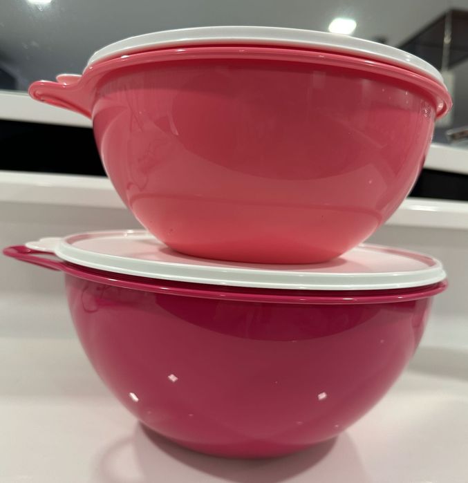 2 Caixas Batedeiras 2.75 L + 4.5 L Tupperware