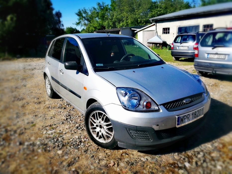 Wynajem samochodu auta Toyota Aygo X Ford Fiesta Opel Corsa LPG TANIO