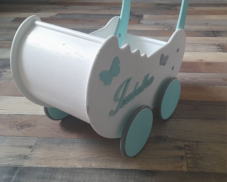 Drewniany wózek dla lalek