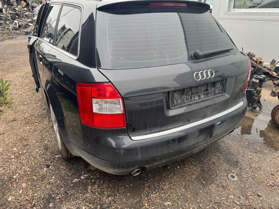 Audi A4 B6 Avant 05r 1,8T tył kompletny ćwiartka