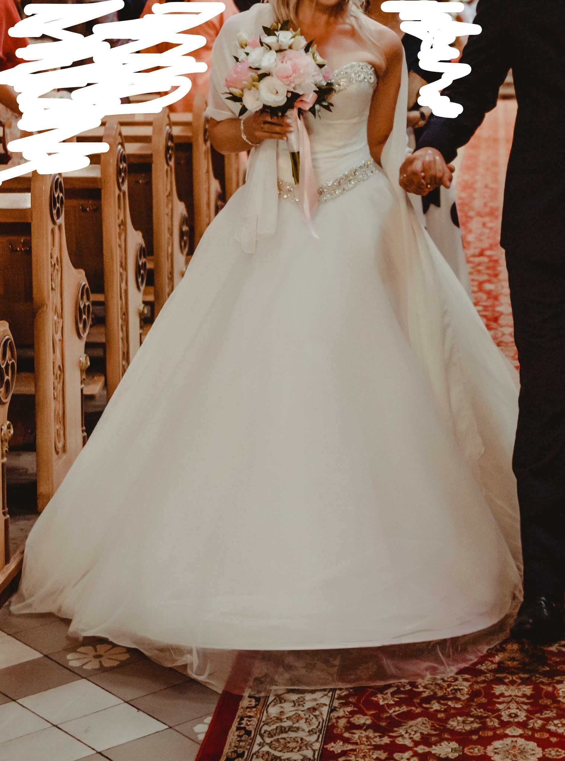 Przepiękna suknia ślubna princessa M