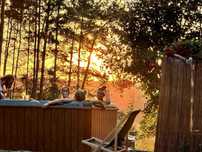 Domek na skraju lasu z jacuzzi/sauna/ pokoje gościnne
