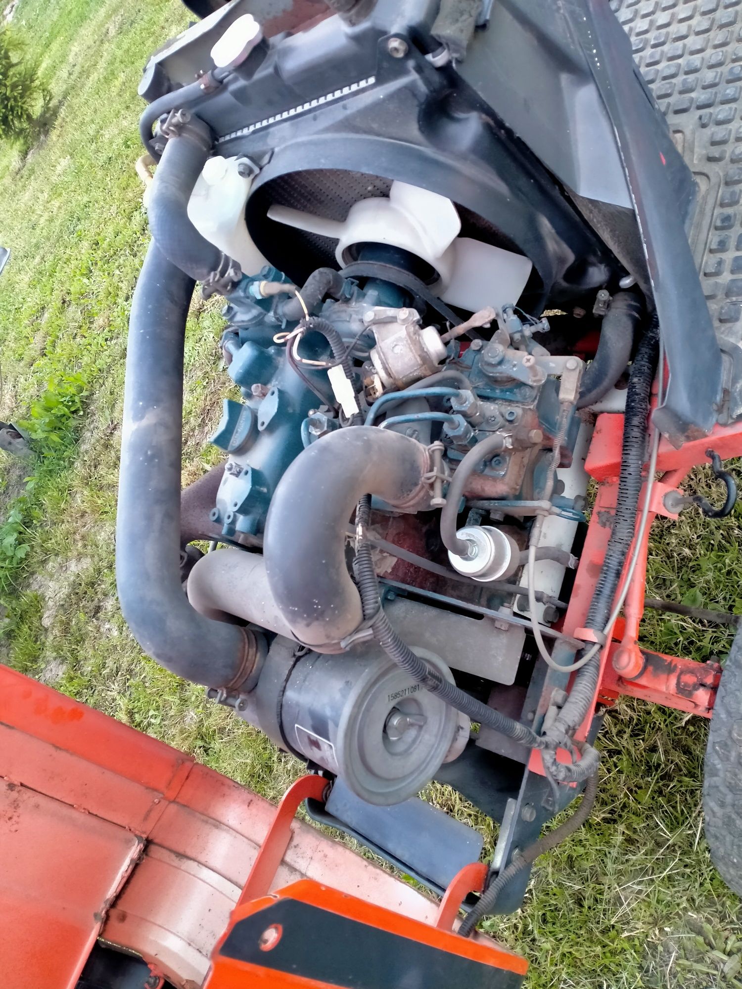 Kubota GST 1600.