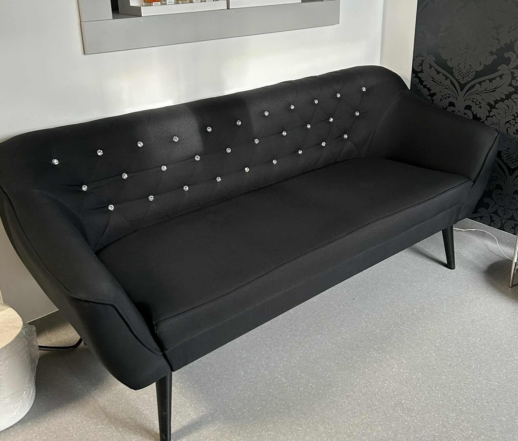 Sofa do salonu elegancka