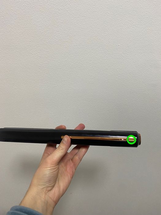 Безпровідна праска для волосся