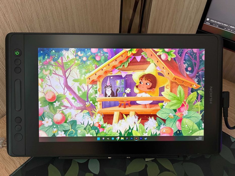 Продам графічний планшет Huion KAMVAS Pro 13 в гарному стані