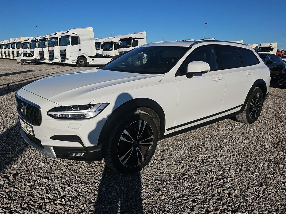 Volvo V90 2.0 Diesel 235KM Automat Szklany dach Allroad AWD Faktura Vat23%