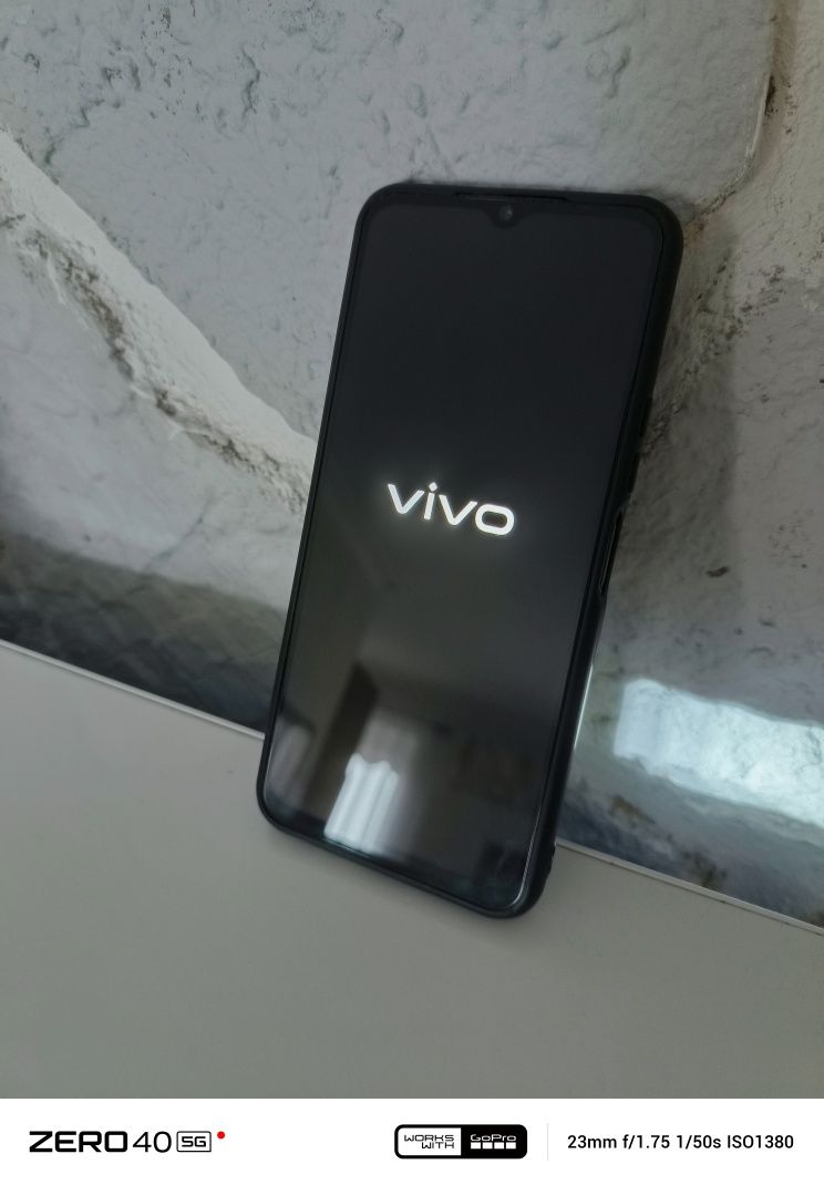 Telefon VIVO Y33s  + gratisy