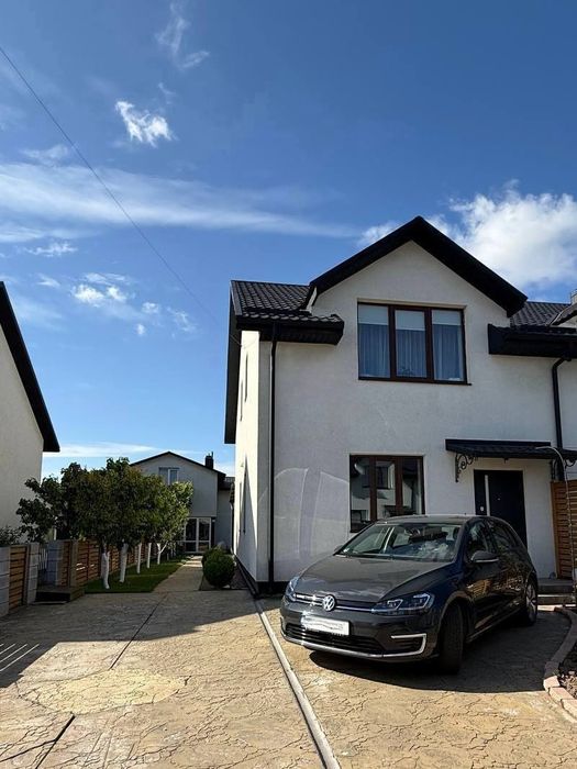 Продам котедж Масив Київський