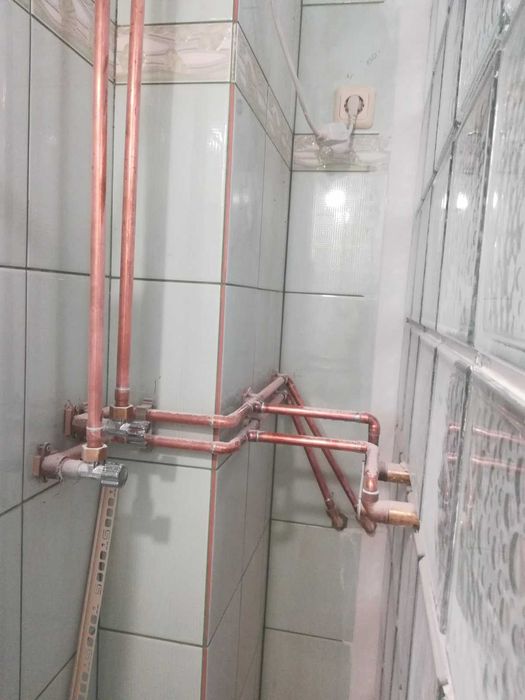 Сантехнік Позняки Осокорки: пайка мідних труб, ремонт, монтаж