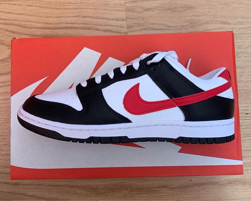 Dunk low swosh red