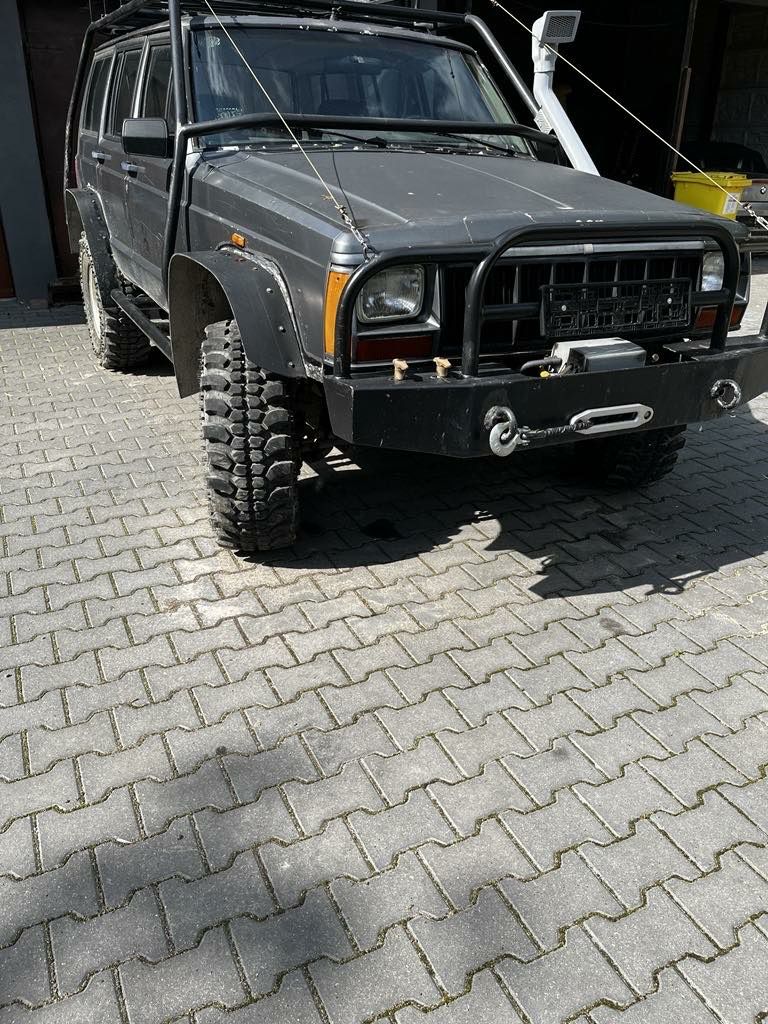 Jeep Cherokee 4.0 automat  klima