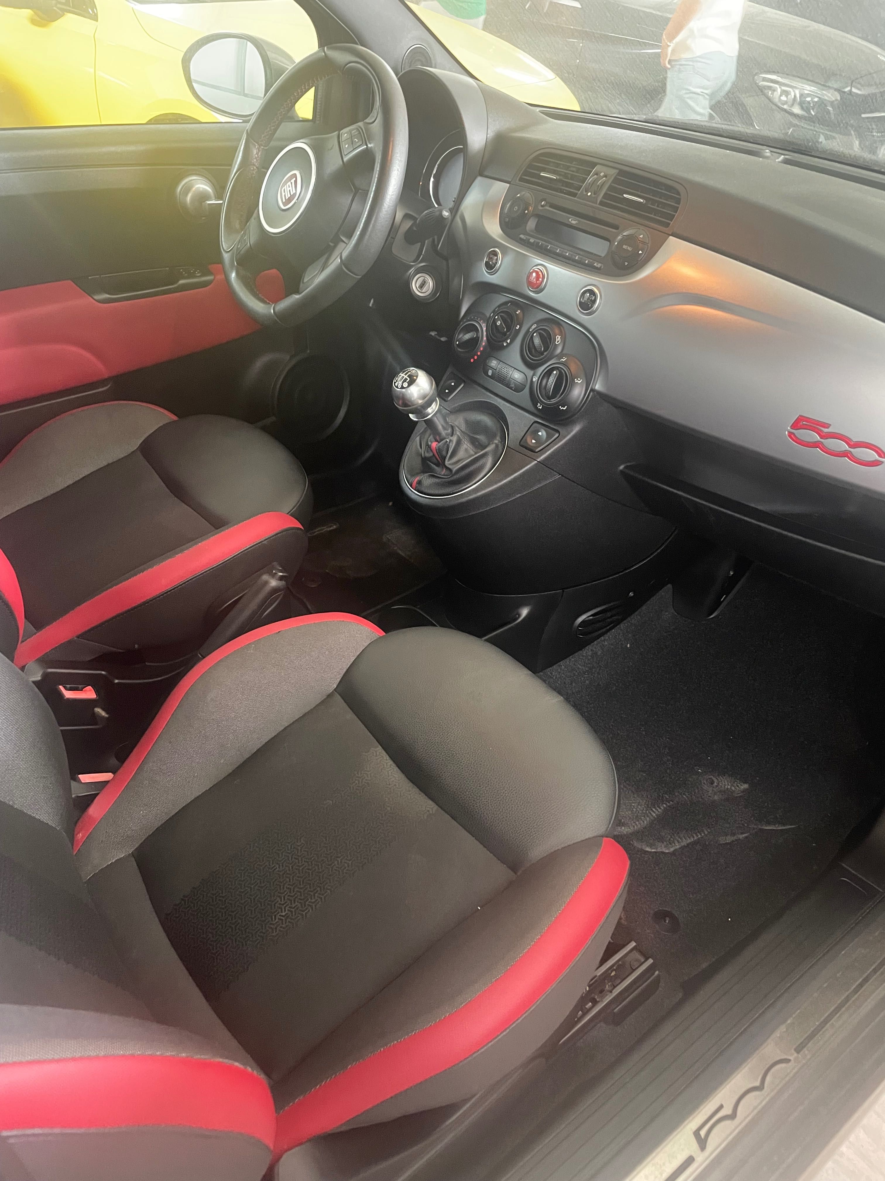 Vendo Fiat 500C com 72169 kms disponivel dia 27/09