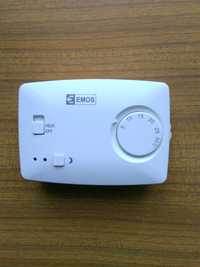 Elektroniczny termostat pokojowy