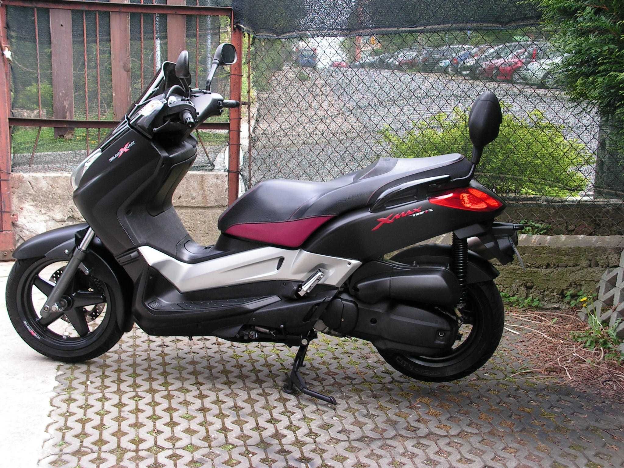 YAMAHA Xmax 125  WTRYSK  2010r x max Nmax piaggio xevo x9 x8 mp3 kat.B