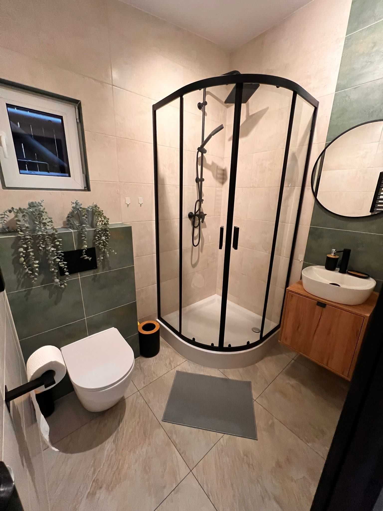 Domek letniskowy / 6-osobowy / Jacuzzi / klima / TYLKO WRZESIEŃ