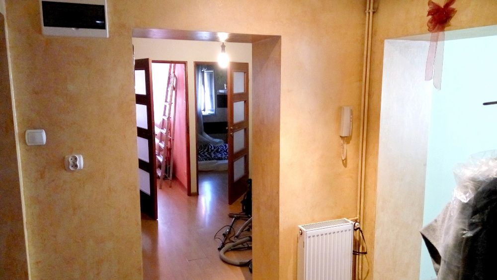 Do Wynajęcia Śródmiejska 33 Mieszkanie 5-pokoje 3 piętro C.O wykończon