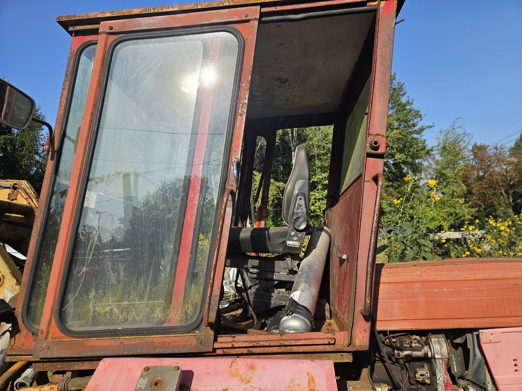 TIH 445 Części kabina, maska