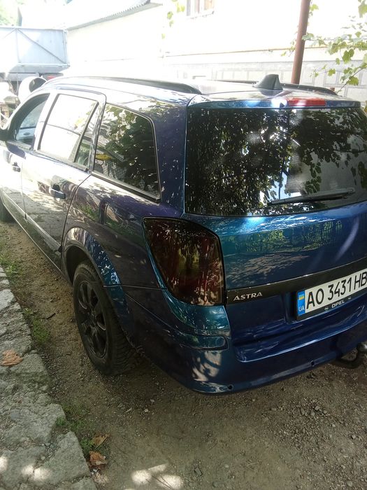 Продам Opel Astra h