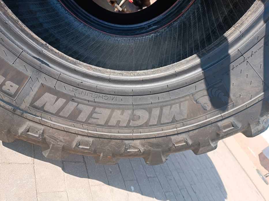 500/70R24 Michelin Bibload Hard Surface  19.5LR24