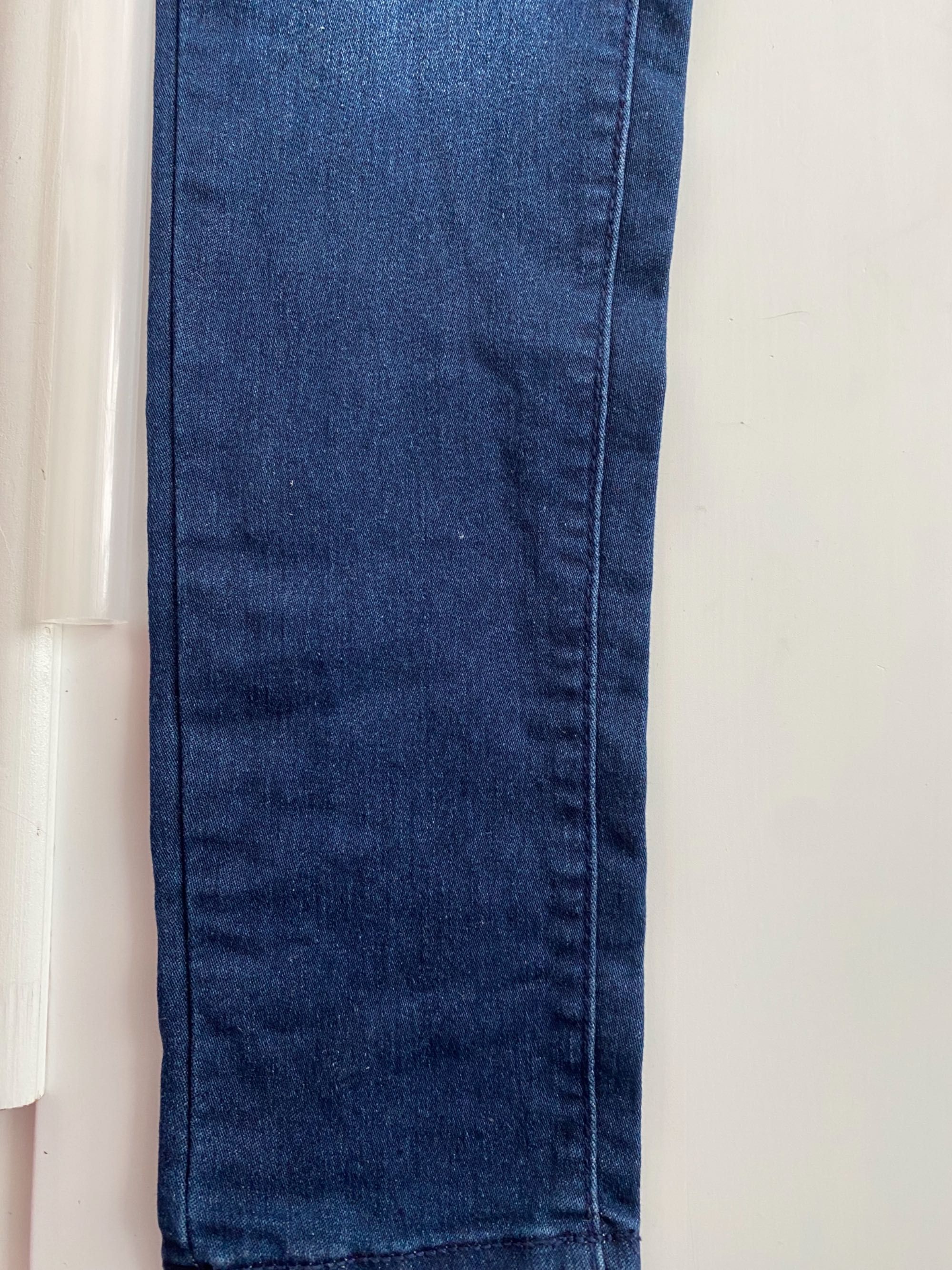 Spodnie jeans 152 cm Levi’s kupione we Francji