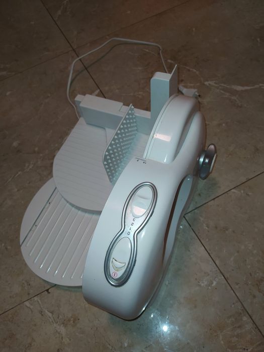 Електрична різалка