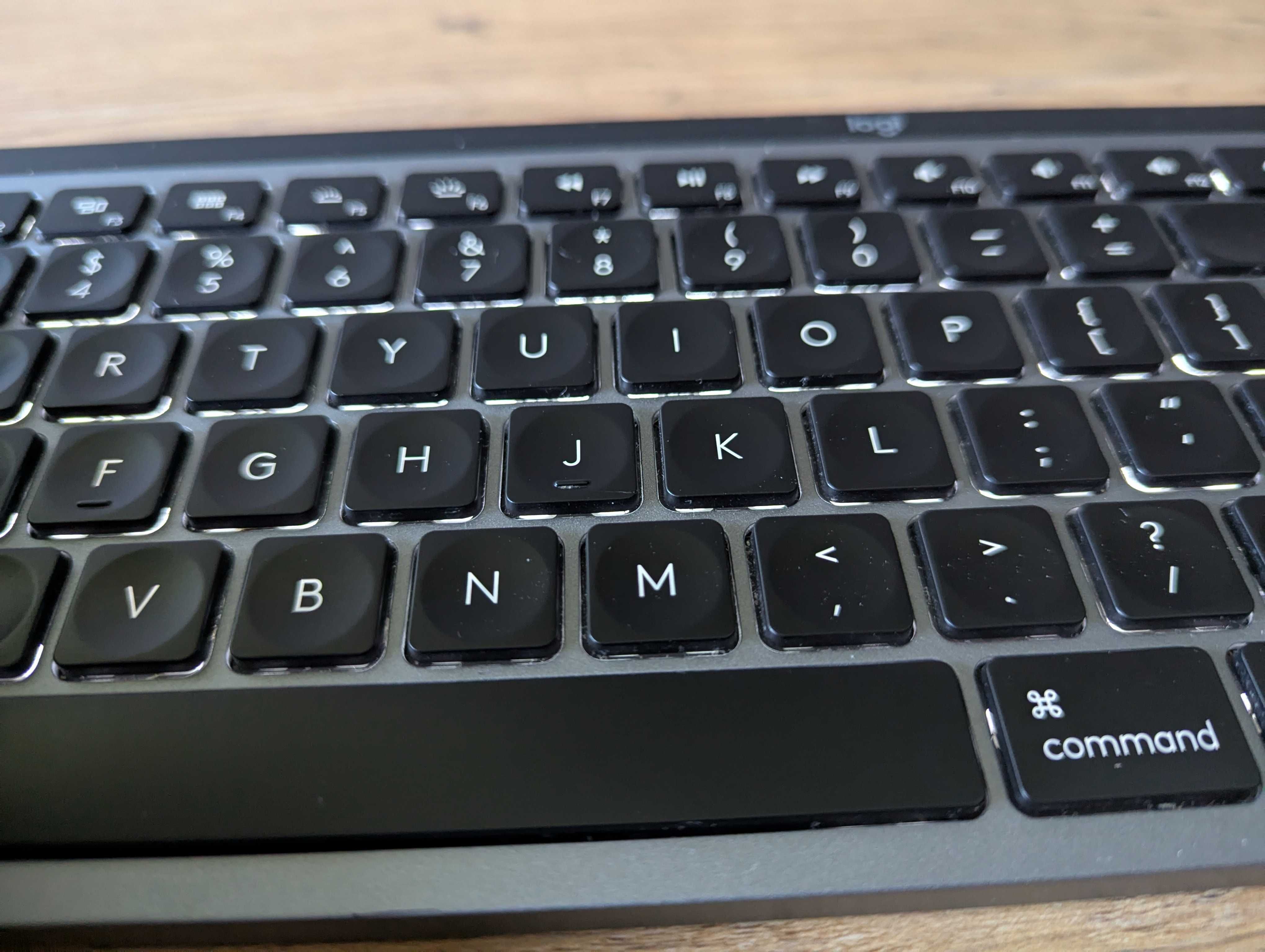 logitech mx keys for mac układ ANSI płaski enter