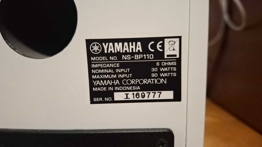 YAMAHA CRX-330 Мікросистема CD