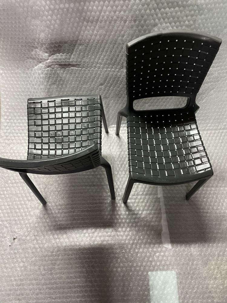 Cadeiras plastico 6