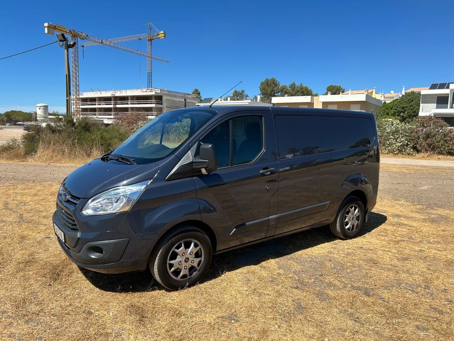 Ford Transit Custom 2014 com 137.000km