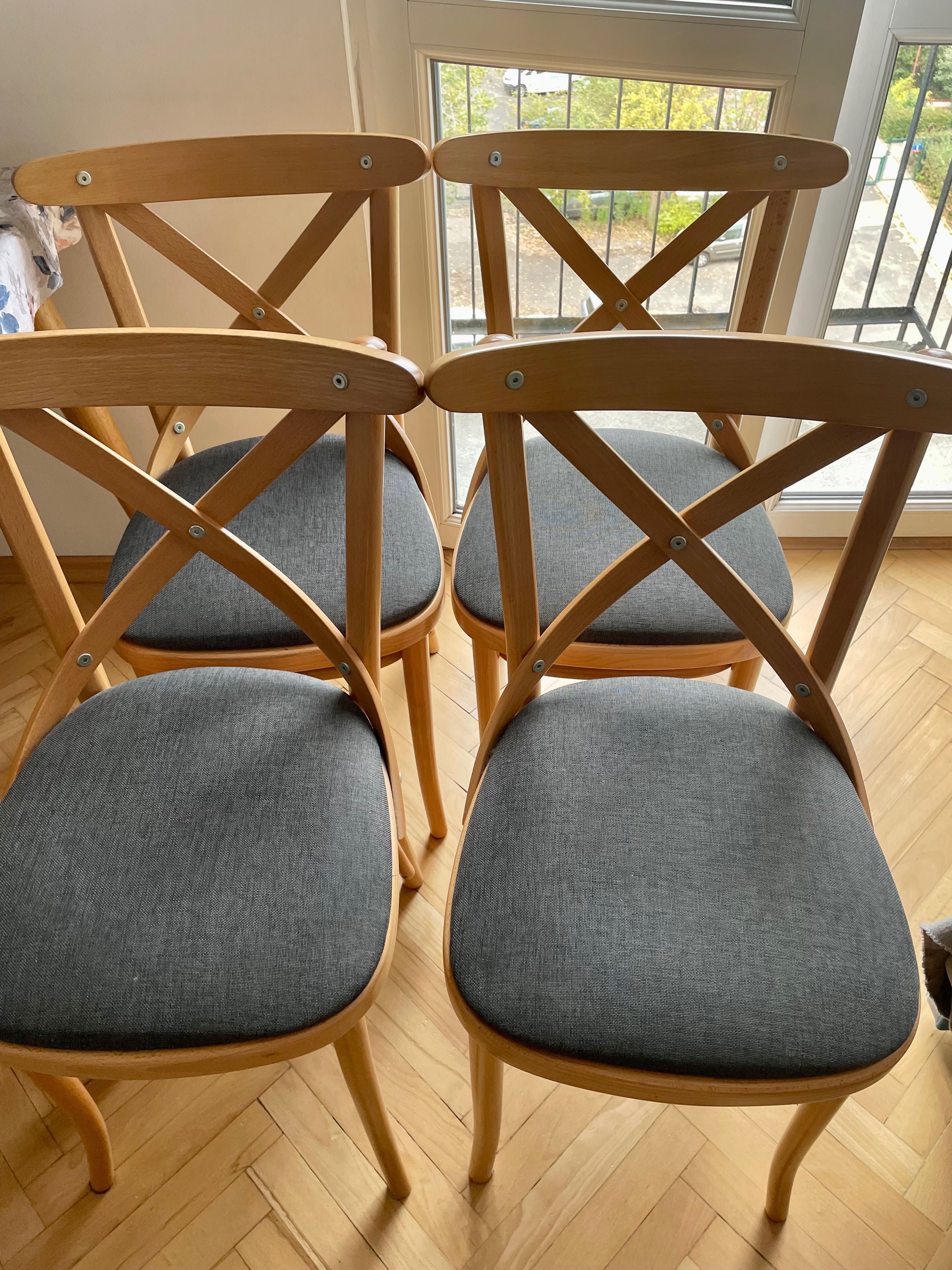 4 Krzesła bukowe tapicerowane