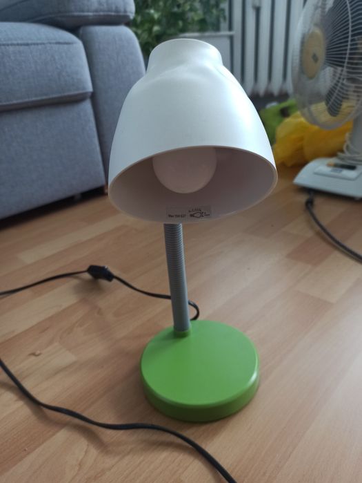 Lampka biurkowa biało zielona