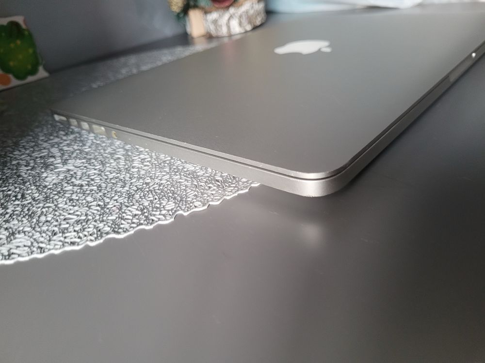 MacBook Pro 13 2015 8/128GB