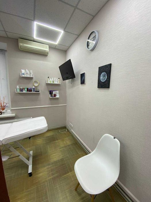 Здам кабінет в оренду для масажиста, бровіста,  майстра епіляції.