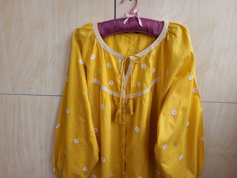 Блузка вишиванка lc Waikiki  розмір l/xl
Бавовна. Пог 60. Рукав від
 г