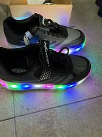 buty z rolkami z led rozm.37