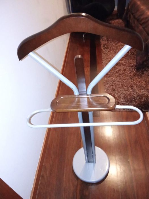 Cabideiro porta fatos