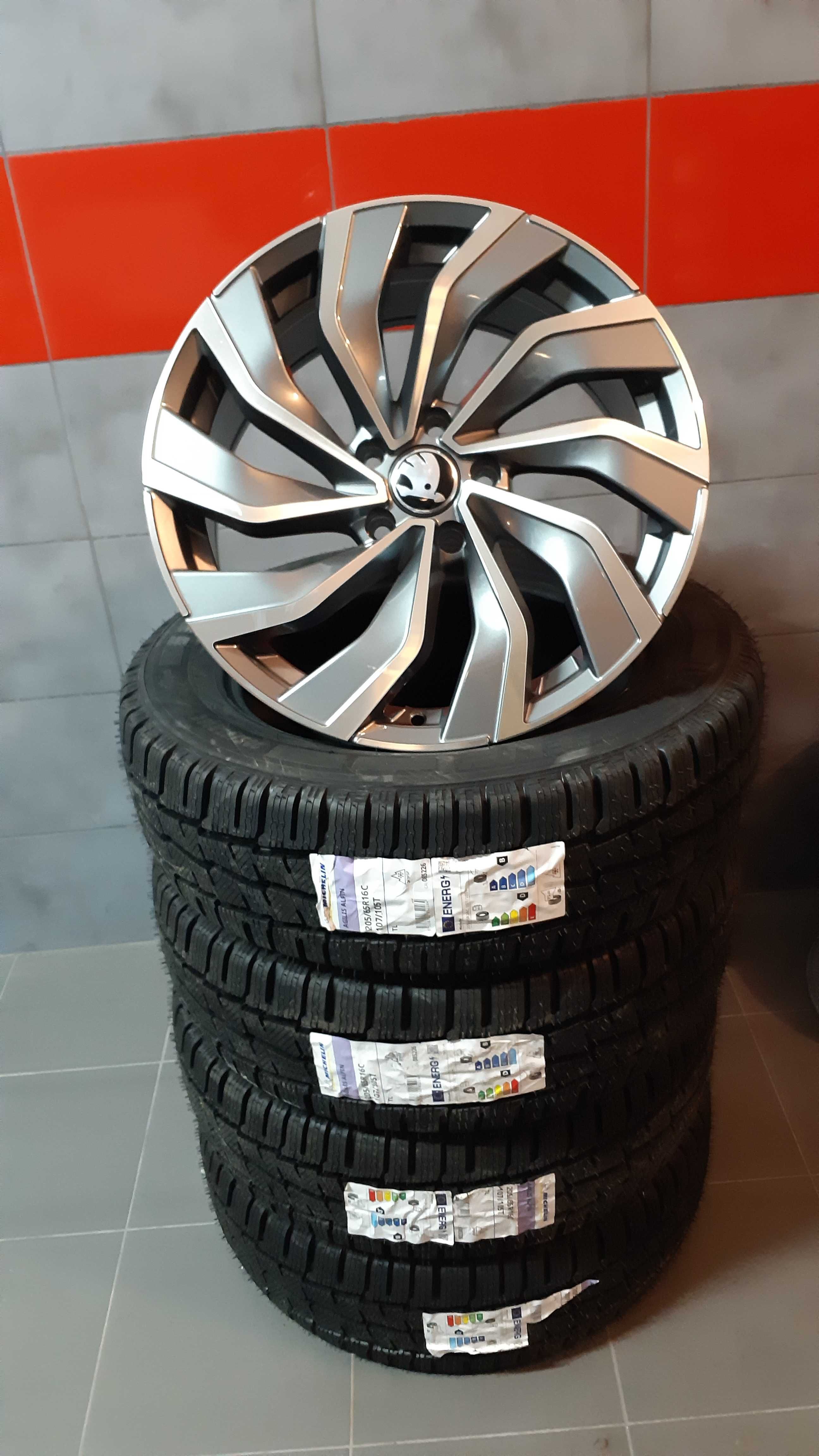 Nowe! Felgi 18" 5x112 Audi  A4 A5 A6 Q3 Q5  Skoda Vw Alufelgi ET 42