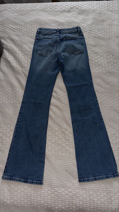 джинси - кльош , Sinsay