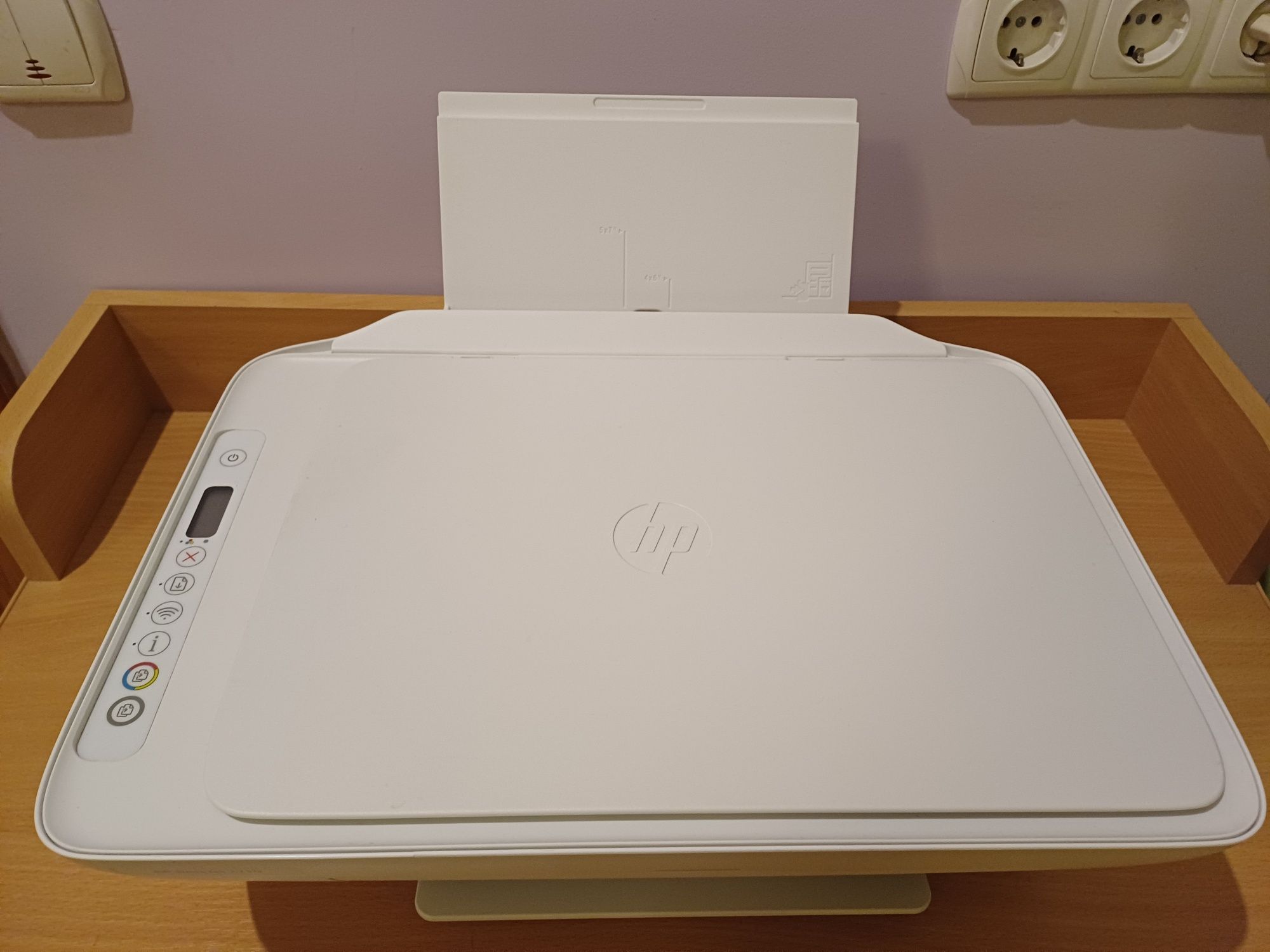 Принтер HP Desk Jet 2710