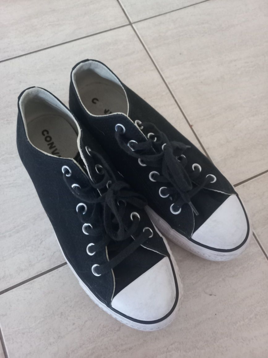 czarne damskie trampki-CONVERSE-rozmiar-39