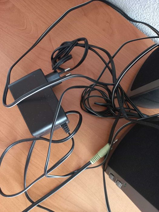 Колонки   Genius  для компьютера